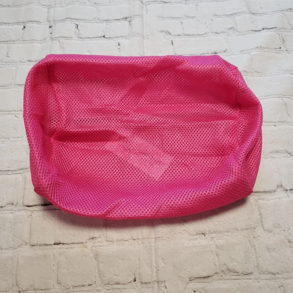 Shapermint Washbag . Washing bag.